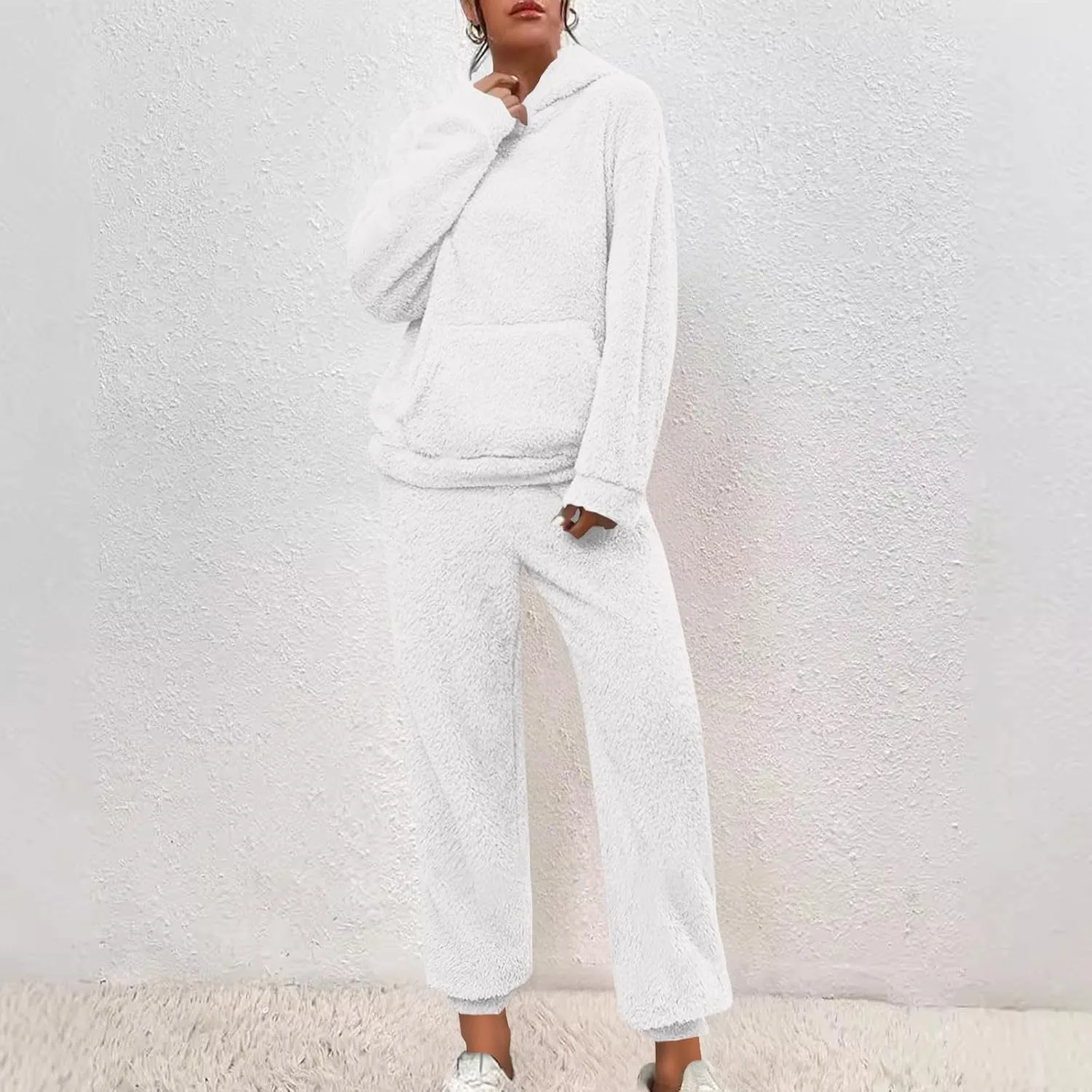 2 Piece Fuzzy Fleece Outfits for Women Warm Hoody Pullover and Sweatpant Plush Pajama Sets Winter Lounge Set Homewear