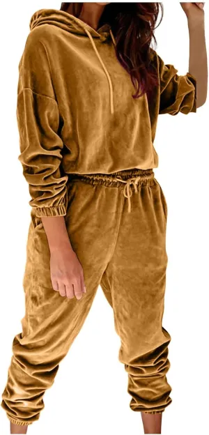 Lastesso Sweatsuits for Women Set 2 Piece Soft Velour Track Suits Vintage Sweatshirts Soft Sweatpants Classiac Track Suits