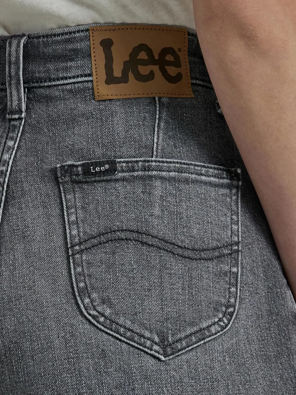 Lee Women's Legendary High Rise Trouser Jean