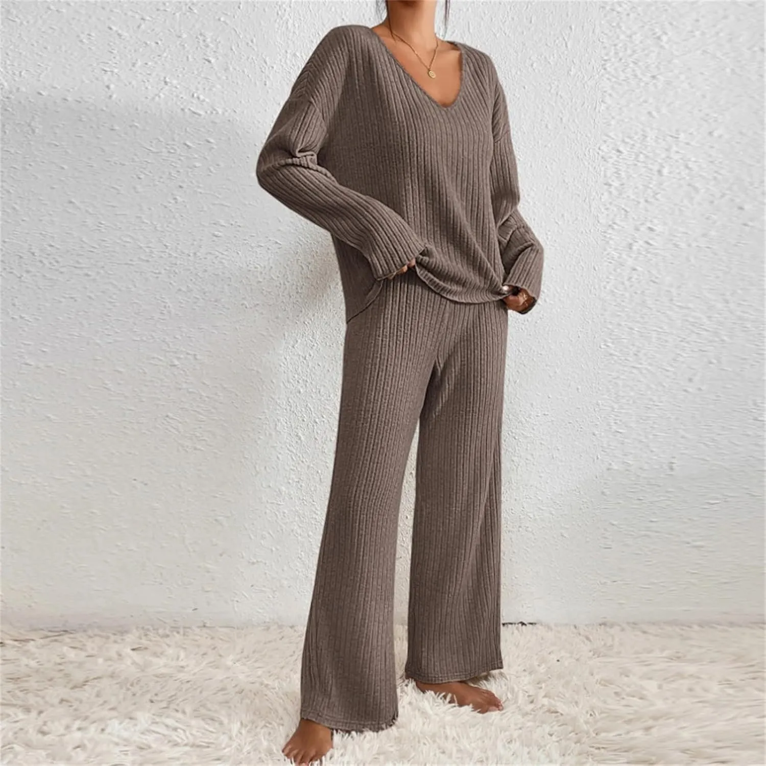 Lounge Sets Women 2 Piece Kint Outfits Comfy V Neck Tops and Pants Sets Casual Loungewear Baggy Airport Outfit