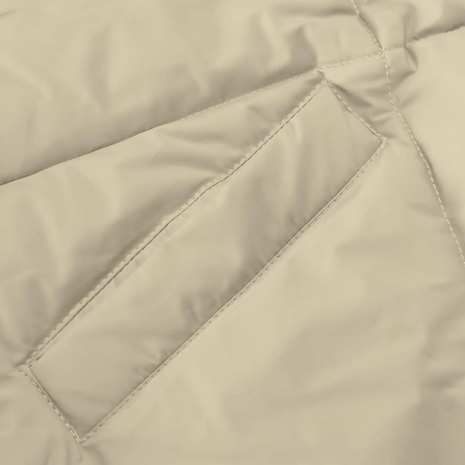 Quilted Puffer Jacket for Women Casual Puffy Zip Up Jackets with Pockets Warm Winter Padded Down Coats Outerwear