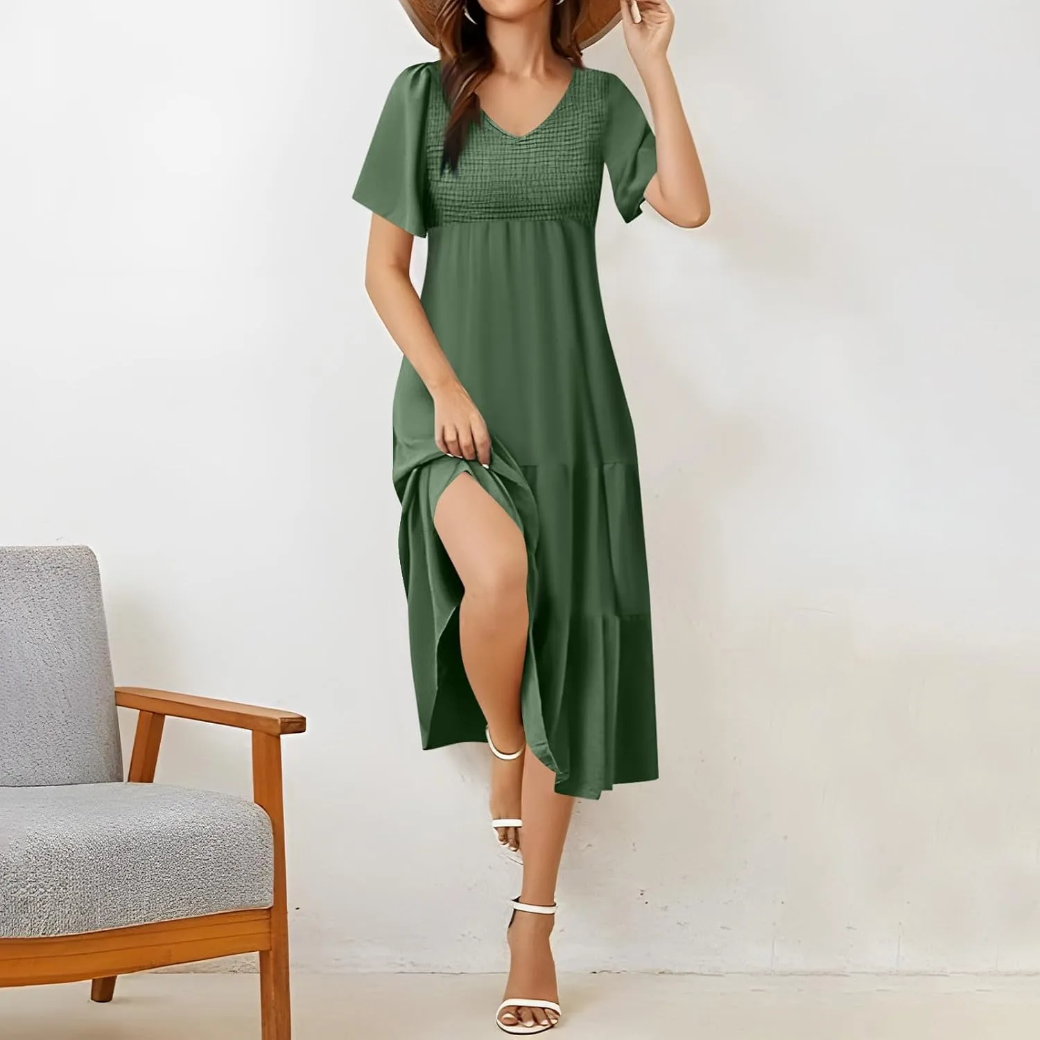 Women's 2025 Summer Elegant Flowy Loose Midi Dress Short Sleeve Round Neck Smocked Tiered Boho Beach Vacation Dresses