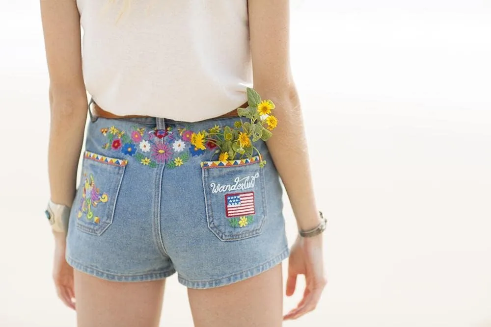 Womens Embroidered Floral Denim Shorts Slim High Rise Plus Size Raw Edge Hem Stretch Jean Shorts